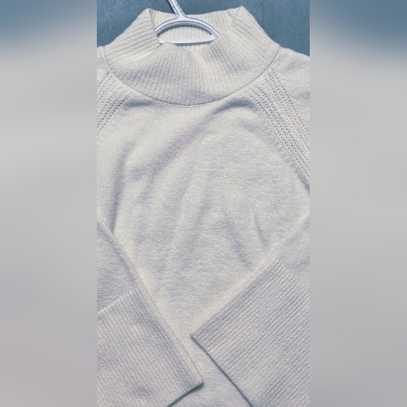 Banana Republic Sz L Oat Cream Mock Neck Boxy Sweater Wide Sleeve Cotton Blend - Picture 13 of 16